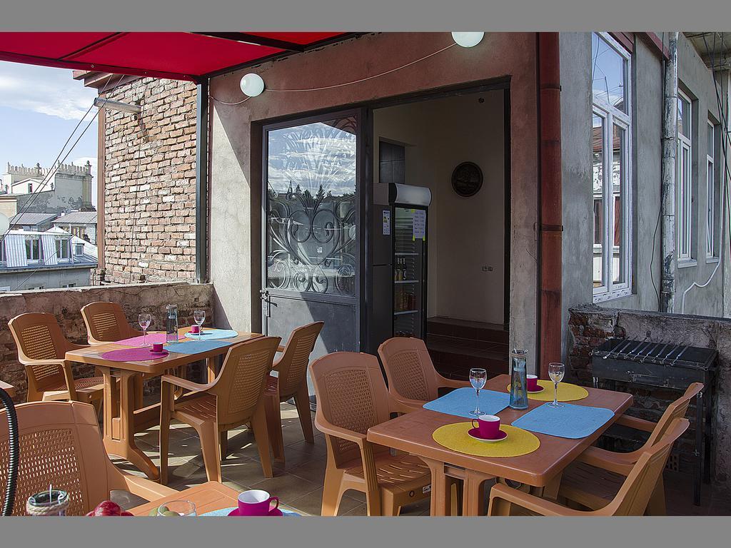 Griboedov Hostel & Suites Tbilisi Bagian luar foto