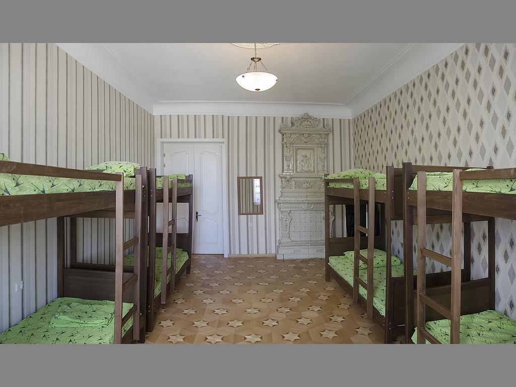 Griboedov Hostel & Suites Tbilisi Bagian luar foto