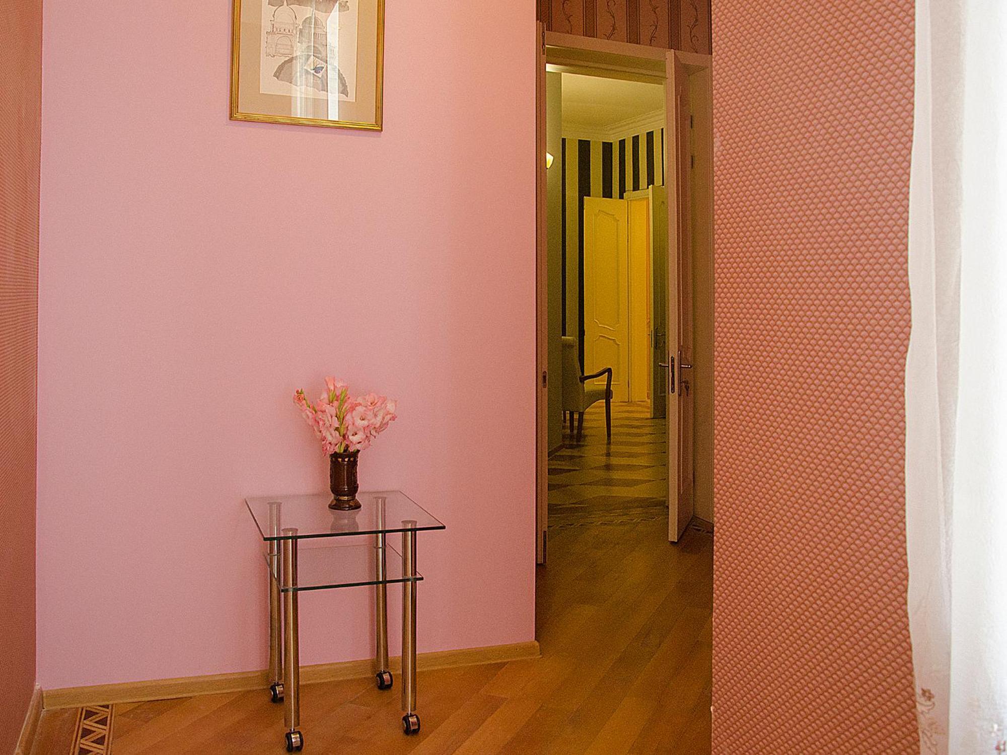 Griboedov Hostel & Suites Tbilisi Bagian luar foto
