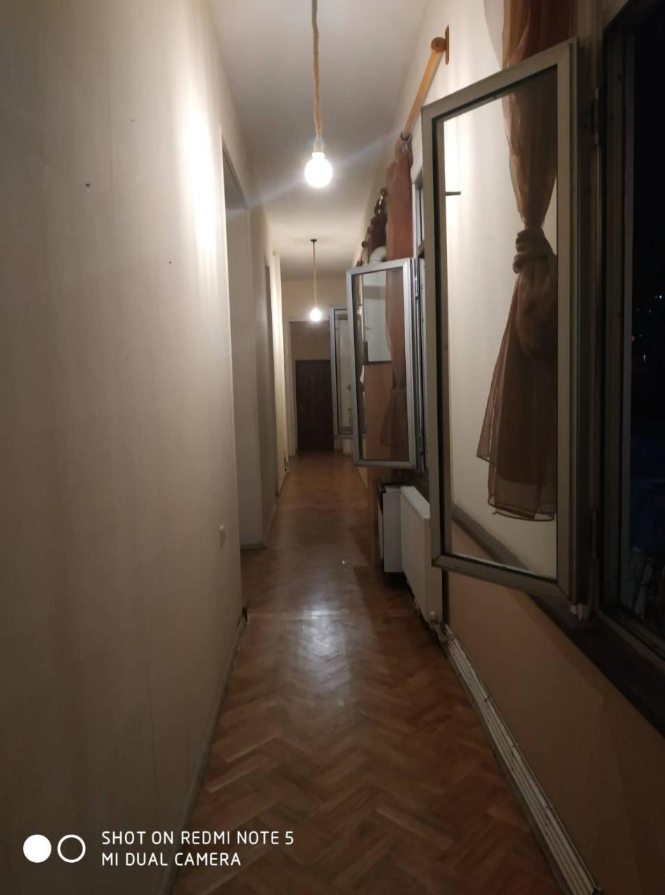 Griboedov Hostel & Suites Tbilisi Bagian luar foto