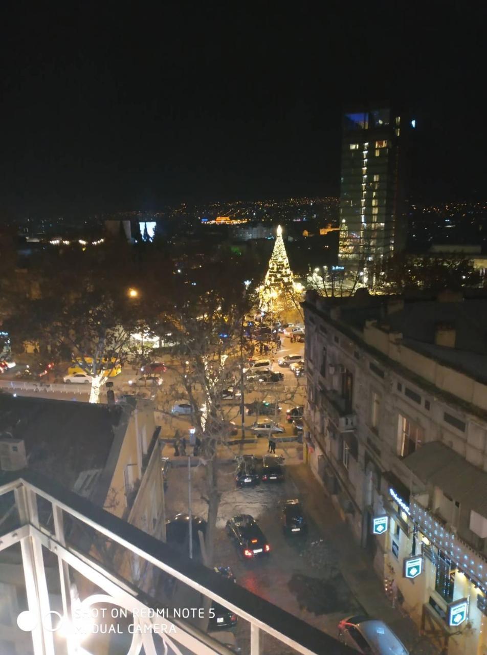 Griboedov Hostel & Suites Tbilisi Bagian luar foto